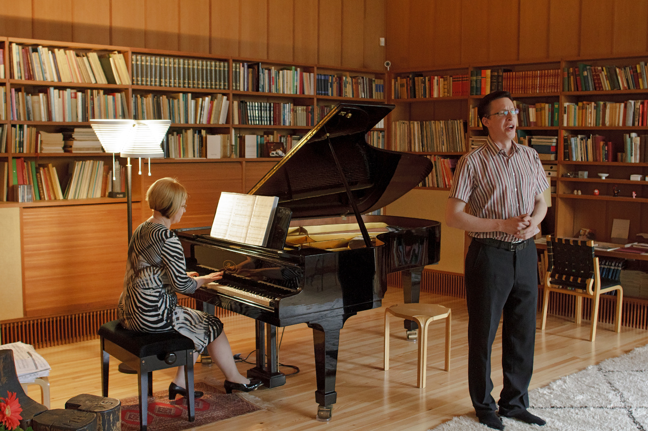 Elina Viitaila & Antti A. Pesonen in the studio of Alvar Aalto´s Villa Kokkonen