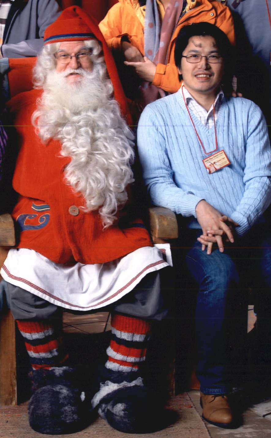 Mr Simen & Santa